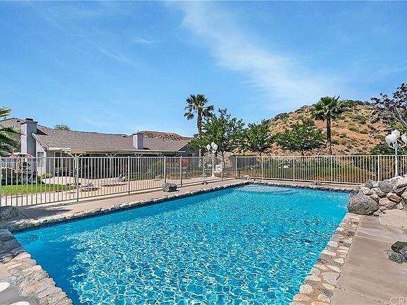 4th image of 1819 El Dorado Dr