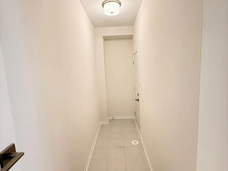 660 Colborne St W #140 — Photo 26