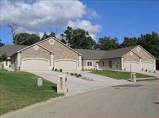1st image of 210 Haines Dr