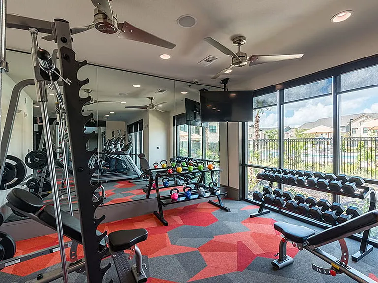 Cortland Luxe Shadow Creek — Photo 14