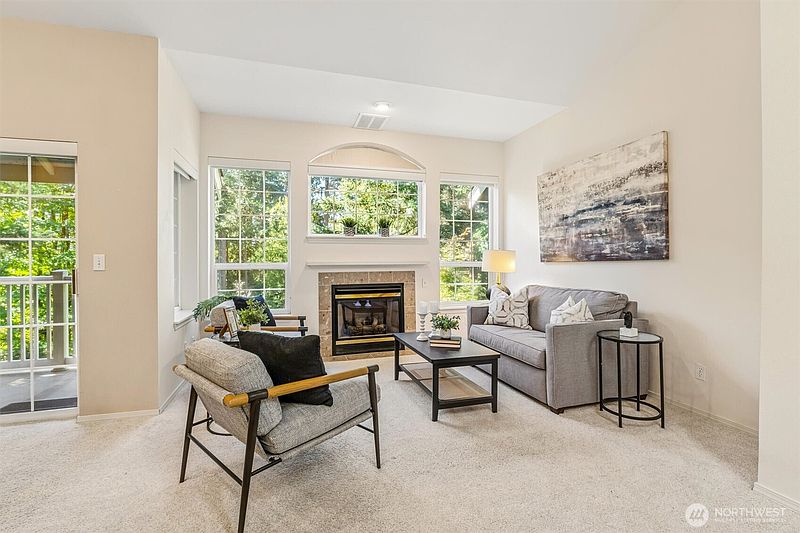 5th image of 18555 NE 57th Street #18555