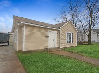 203 W Cherry St, Le Roy, IL