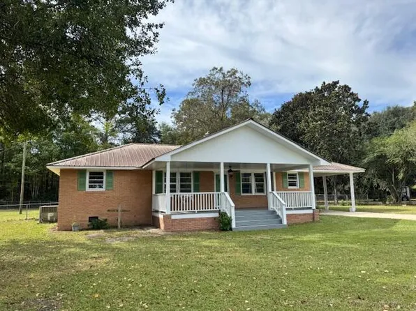 7142 Bloomville Rd, Manning, SC 29102