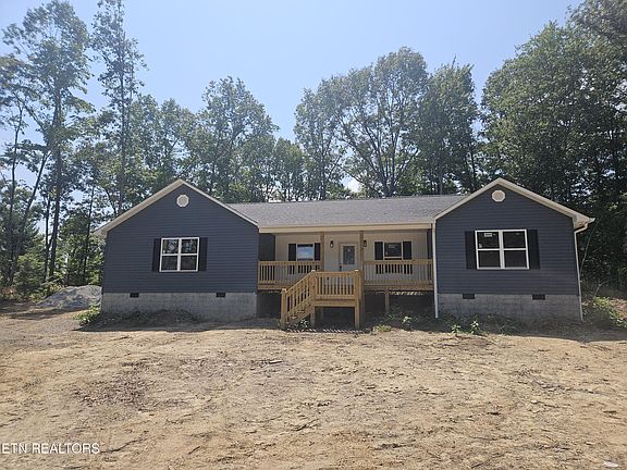 4th image of 60 Robert Beaty Rd