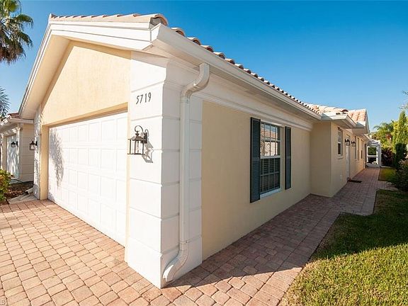 3rd image of 5719 Drummond Way