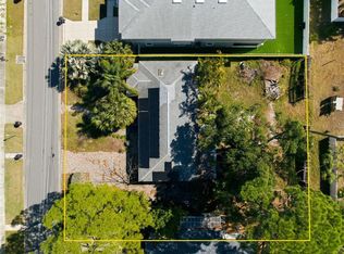 208 48th Ave N, Saint Petersburg, FL 33703