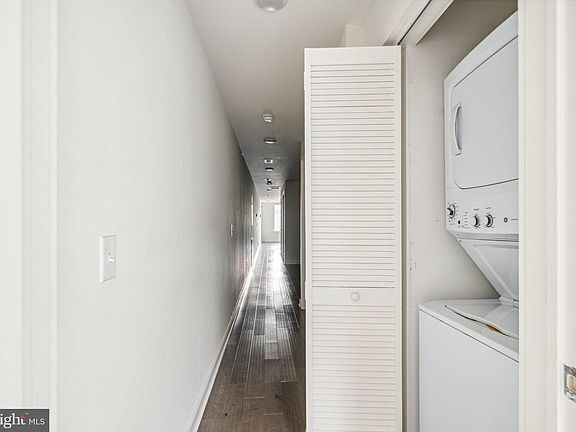 3rd image of 1843 N 6th St #10