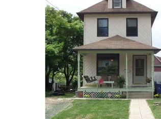 2218 Menlo Ave, Glenside, PA 19038