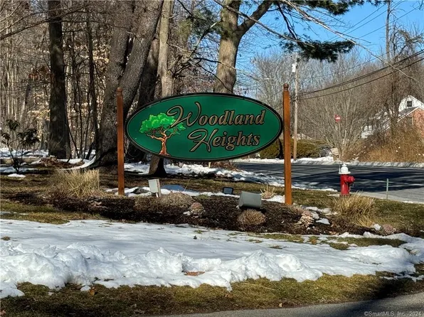 90 Woodland Drive #90, Cromwell, CT 06416