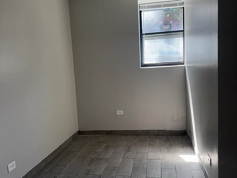 7009 N Paulina St #4B — Photo 9