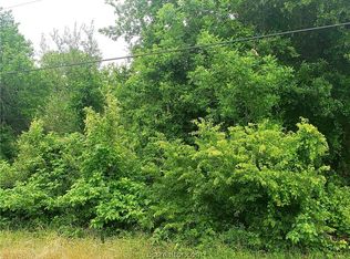 Crennan Ln, Hearne, TX 77859
