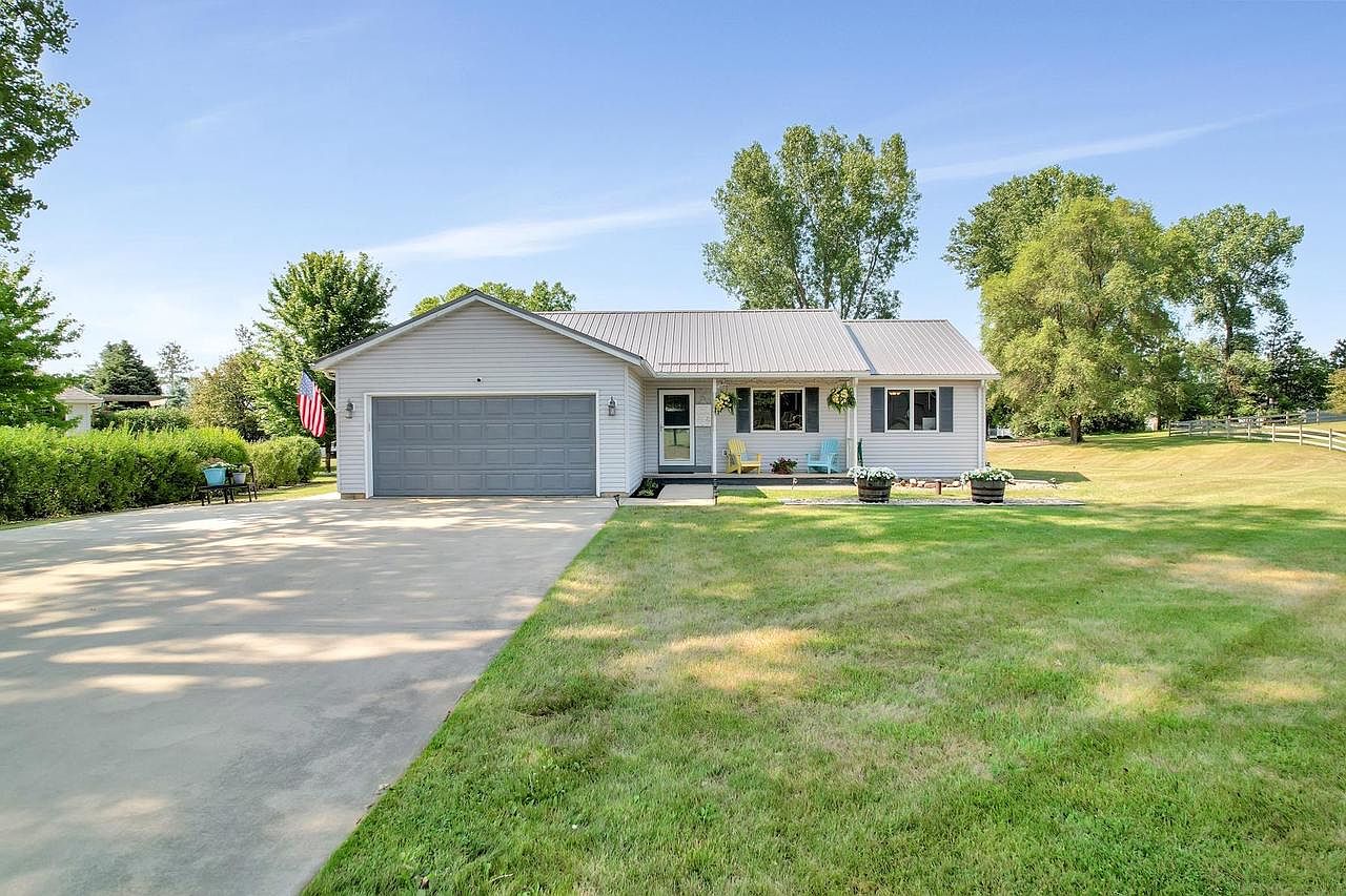 N6735 Donlin Drive, Pardeeville, WI 53954 Zillow