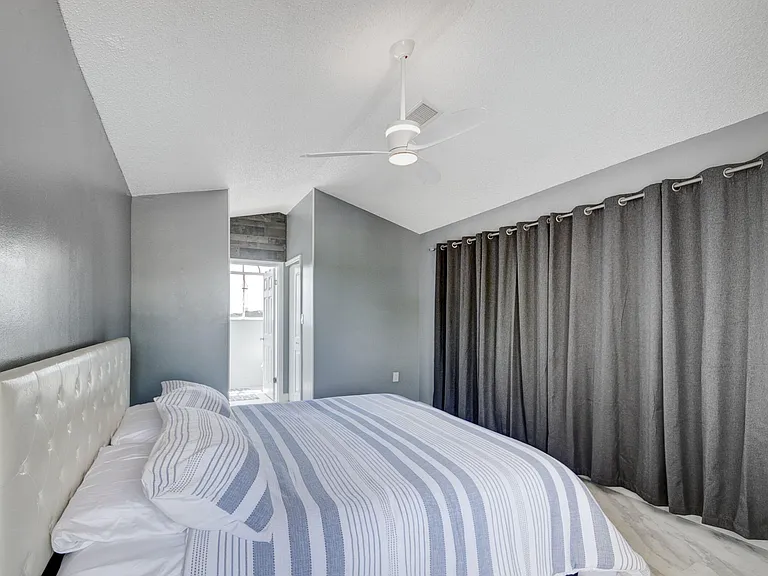 9204 Glenmoor Dr — Photo 28