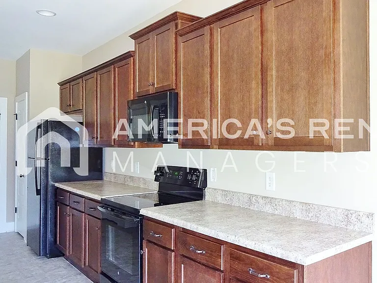 11509 Andrew Way — Photo 20