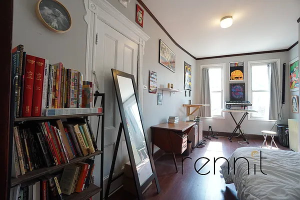 Rented by Rennit Inc. | media 13