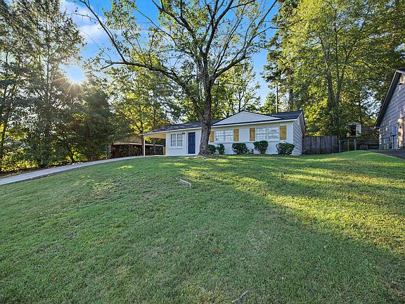 3rd image of 5938 Buxton Dr