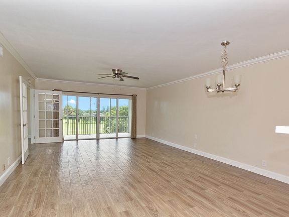 5th image of 2950 N Palm Aire Dr APT 408