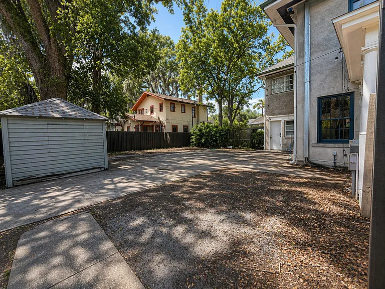 700 Euclid Ave — Photo 13