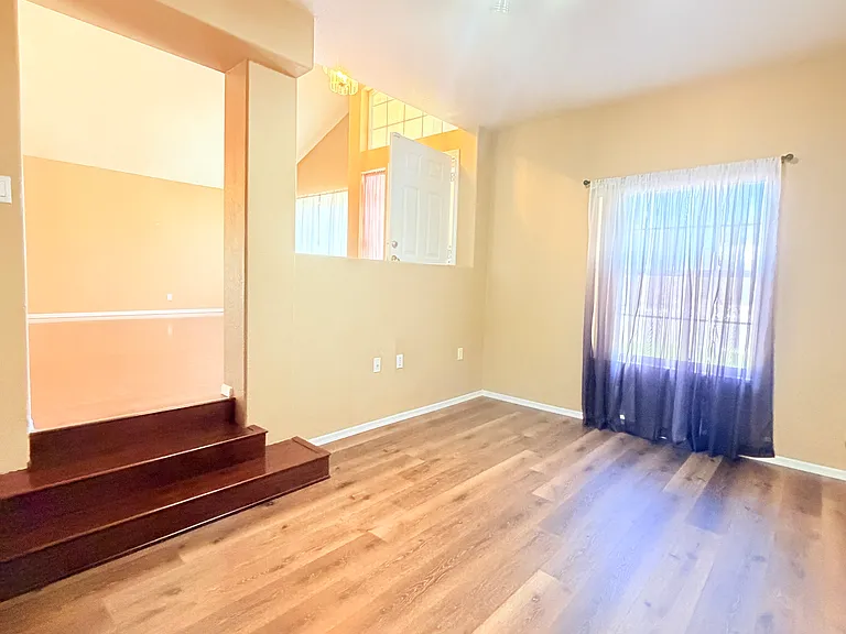 338 E Palomino Ct — Photo 13