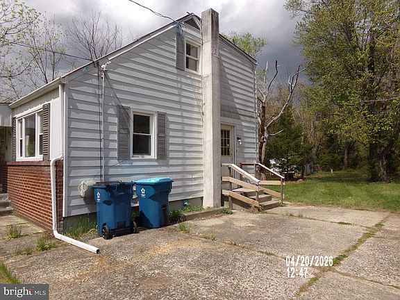 2nd image of 682 Jackson Rd