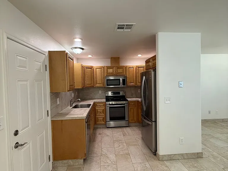 3849 N Roosevelt St #4 — Photo 3