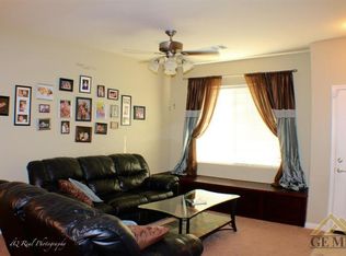 2212 Sosa Dr, Bakersfield, CA 93313