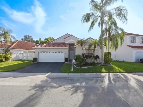 345 Somerset Way, Weston, FL 33326