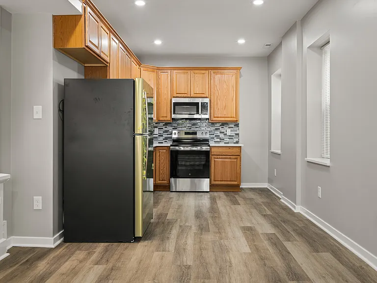 1303 Decatur St #A — Photo 32