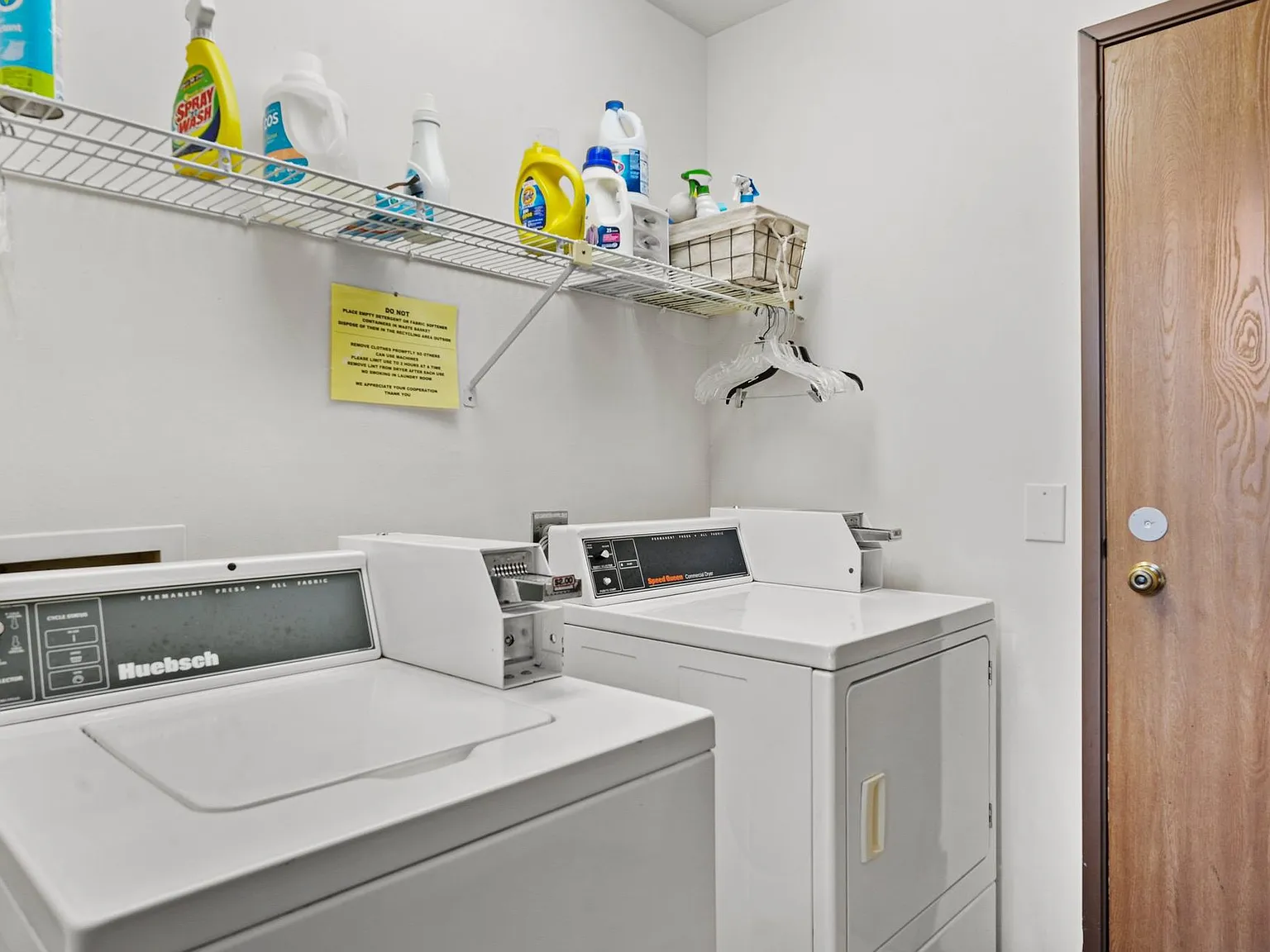 Ridge Creek Apartments — Photo 4
