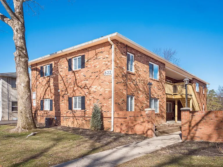 620 Riverview Dr #2 — Photo 18