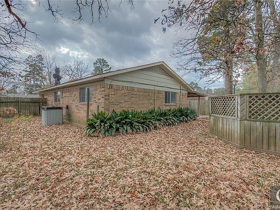 5th image of 118 Tooke Dr