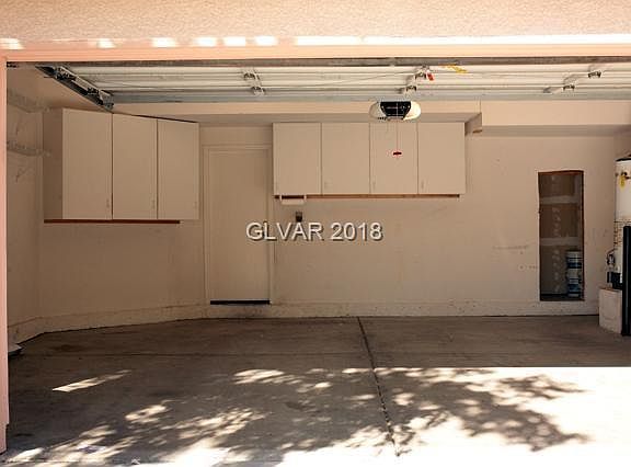 3rd image of 7720 Vista Hills Dr