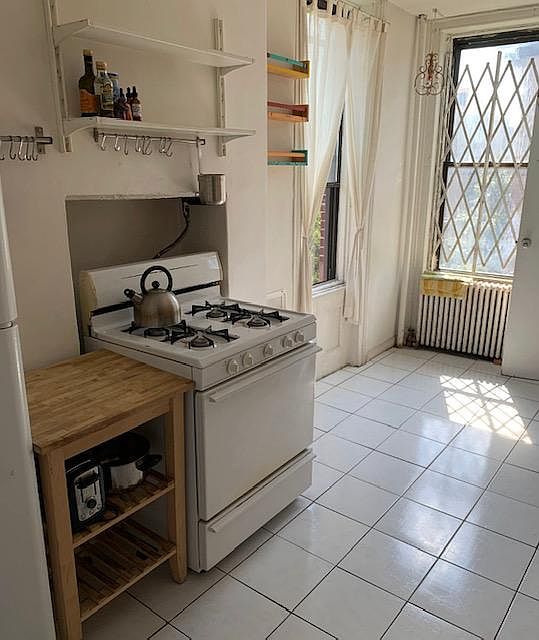 2nd image of 400 S 4th St APT 3L