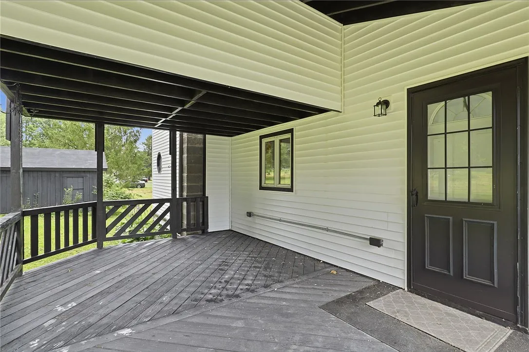 3989 Dean Road - 1 — Photo 3