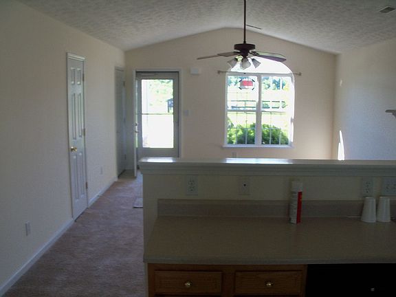 4th image of 309 Dylan Ct