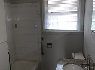 1102 W 24th St, North Little Rock, AR 72114