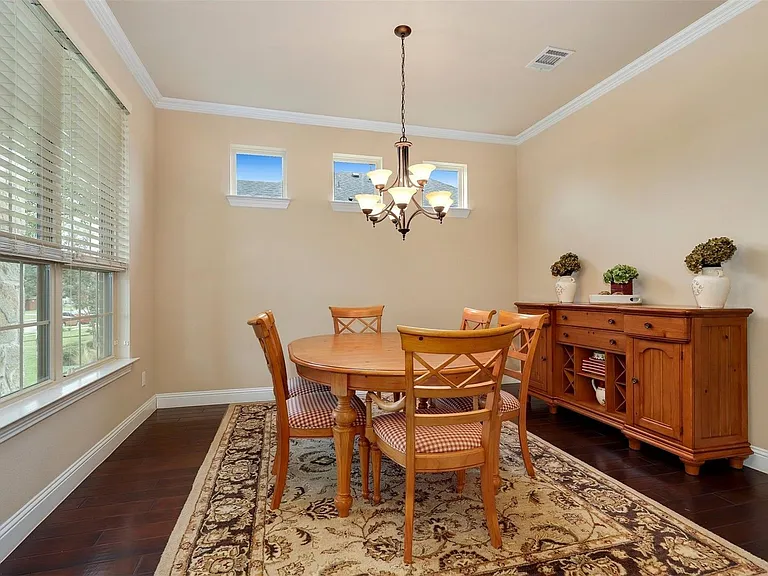 12813 Sherbrooke Dr — Photo 5