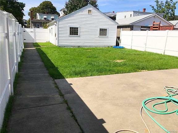 5th image of 546 17th St