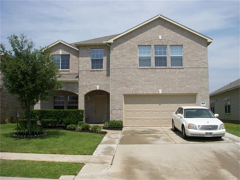 1st image of 503 New Hope Ln