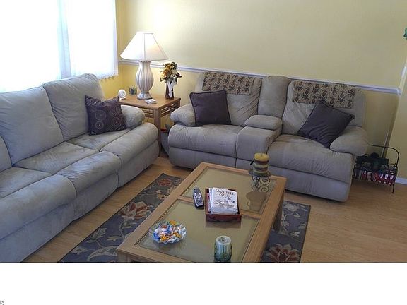 2nd image of 10810 Ani Cir