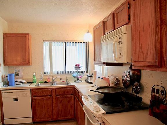 4th image of 3652 S Saint Lucie Dr