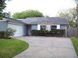 5th image of 1703 Pine Hollow Ct