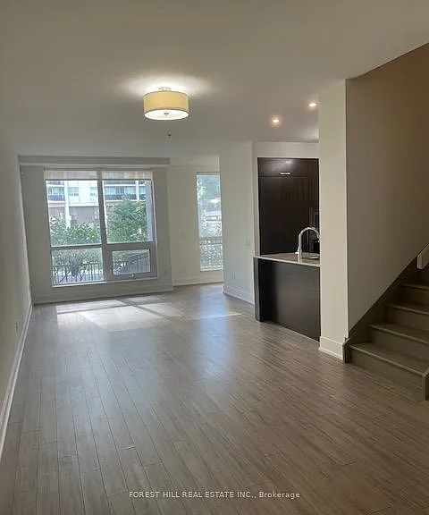 310 Tweedsmuir Ave #Townhouse 4 — Photo 10