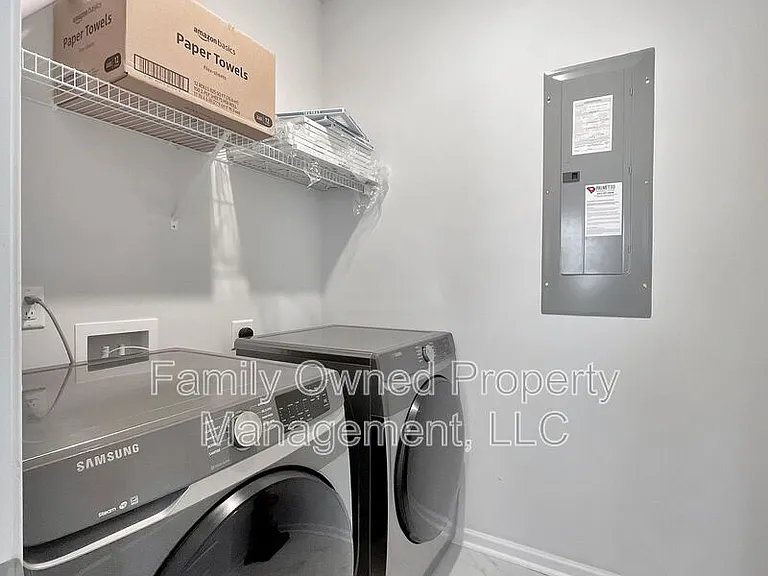 420 W Respite Ln — Photo 27