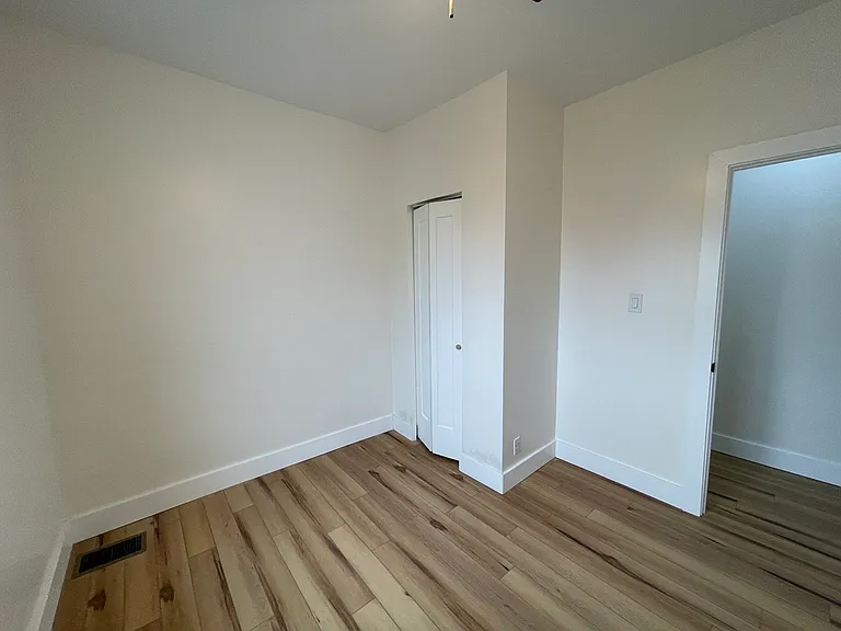 Rear bedroom