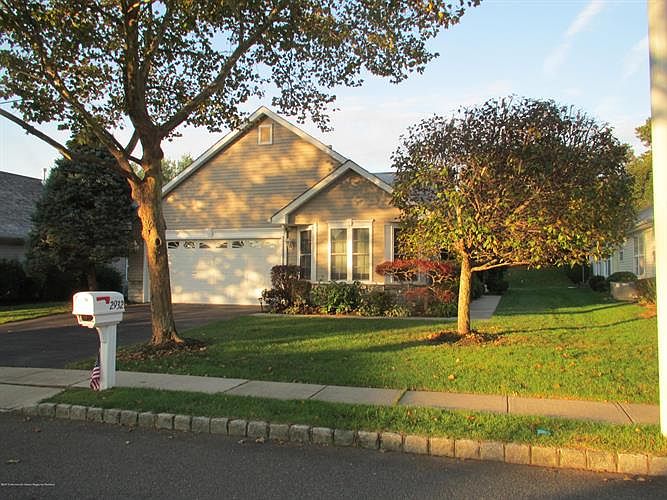 1st image of 2932 Crestview Ln