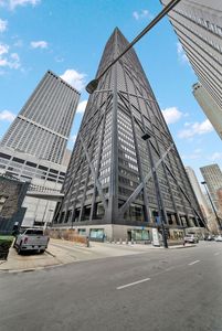 175 E Delaware Pl APT 6018, Chicago, IL, 60611
