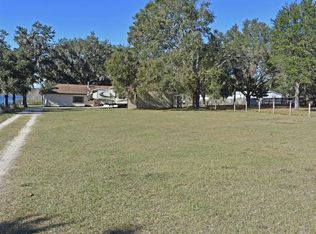 11960 SE 123rd Ave, Ocklawaha, FL 32179