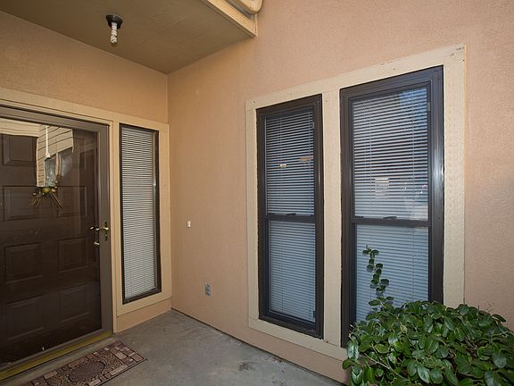 Welcoming ground-floor Entry.