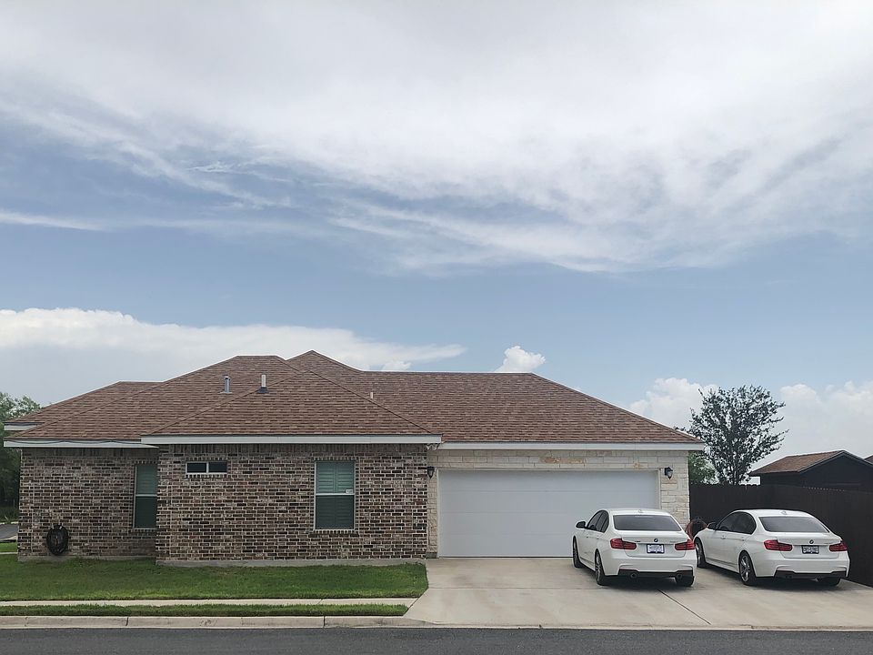 2nd image of 607 Newport